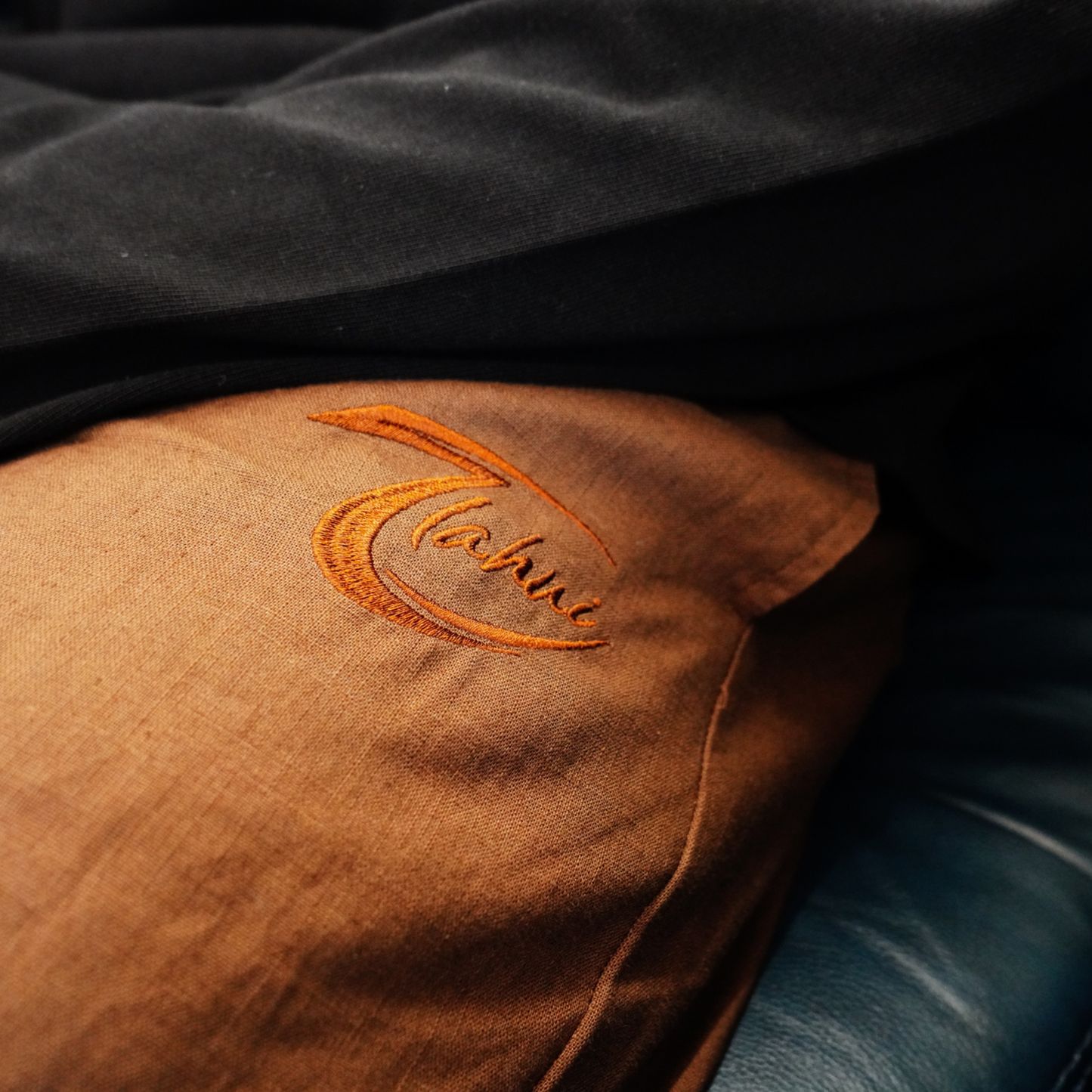 BOXY LINEN PANTS // BROWN